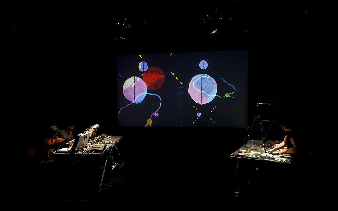 In C pour 11 oscillateurs et 53 formes