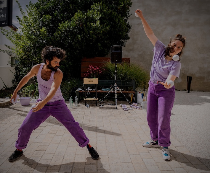 PoP, duo jonglé